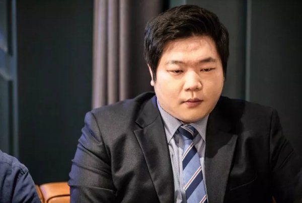 特里皮尔出 特里皮尔出